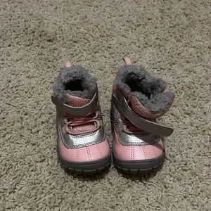 Toddler Boots size 3